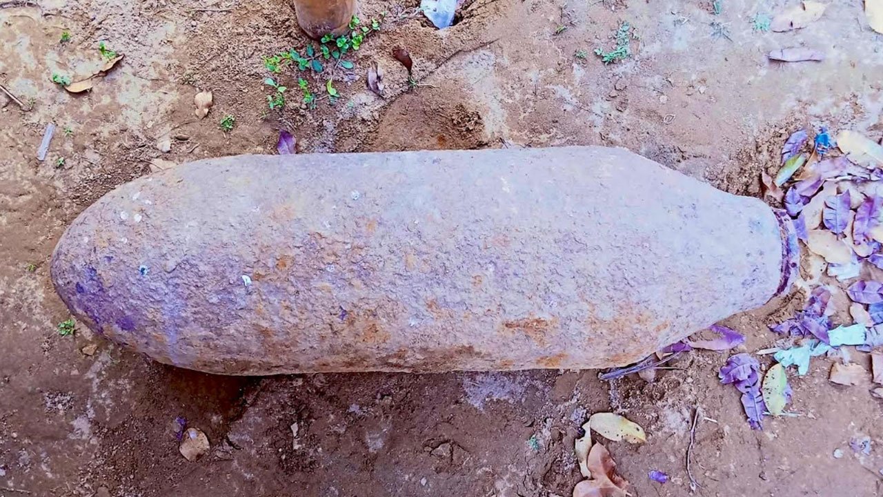 কক্সবাজারে মিলল দ্বিতীয় বিশ্বযুদ্ধে অবিস্ফোরিত বড় আকৃতির বোমা